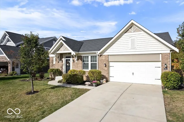 $449,900 | 6570 West Treeline Lane, McCordsville, IN 46055