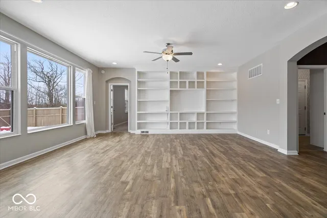 $449,900 | 6570 West Treeline Lane, McCordsville, IN 46055