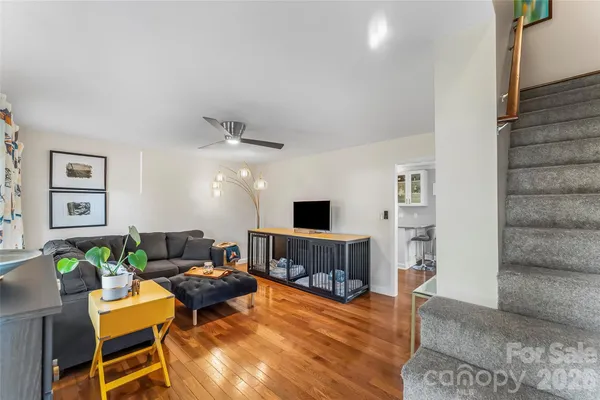 $320,000 | 1548 Castell Lane, Hickory, NC 28601