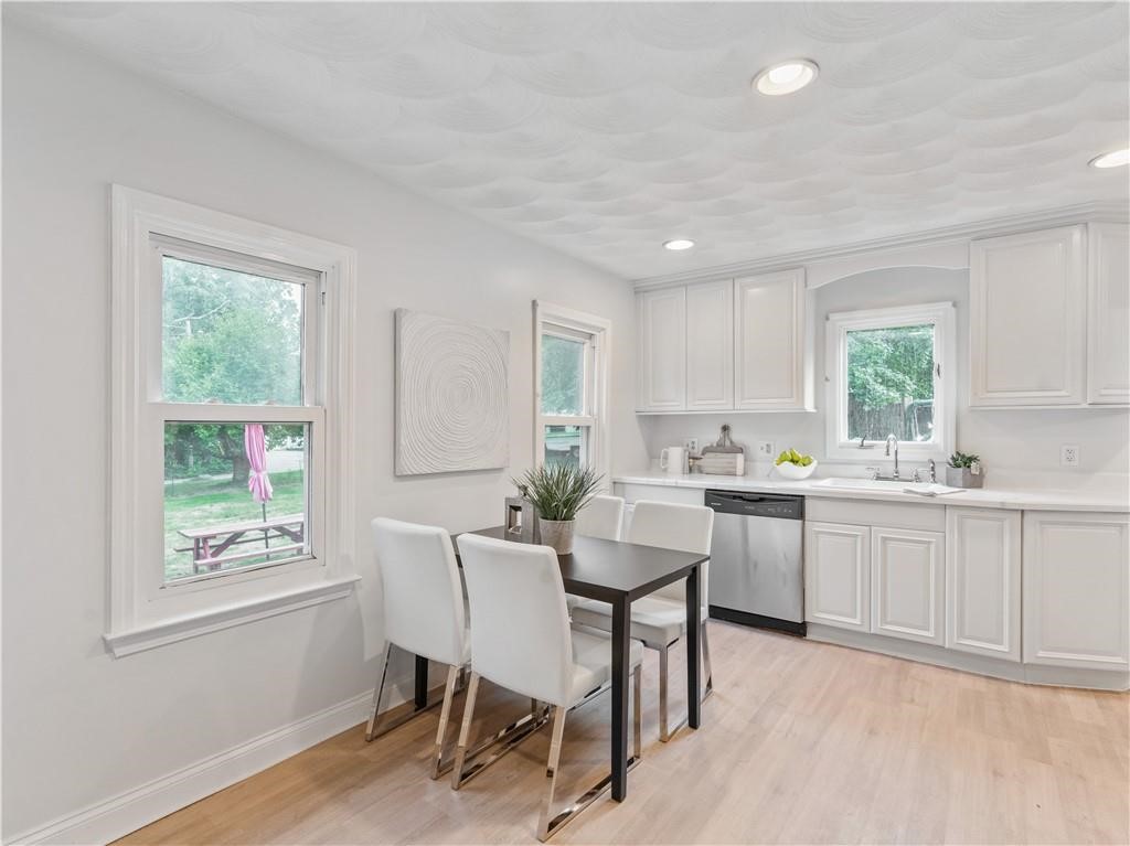 100 Blackrock Road Coventry, RI 02816 - Photo 5 of 26