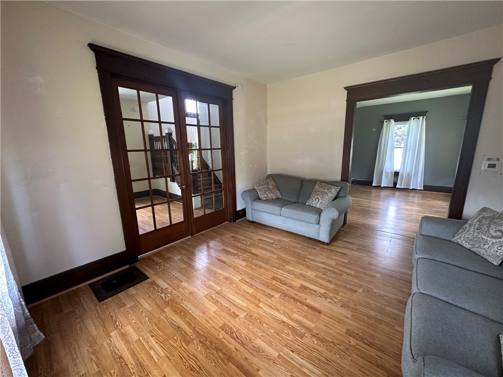 349 Clark Street Auburn, NY 13021 - Photo 10 of 25