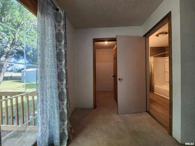 $229,900 | 10107 Sugar Creek Road, Benton, IL 62812