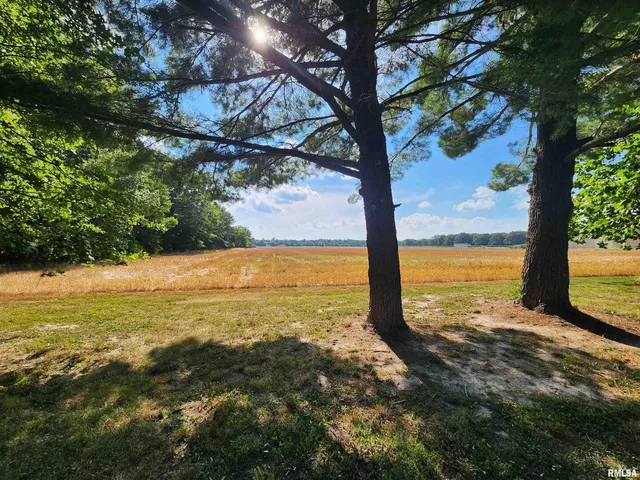 $229,900 | 10107 Sugar Creek Road, Benton, IL 62812