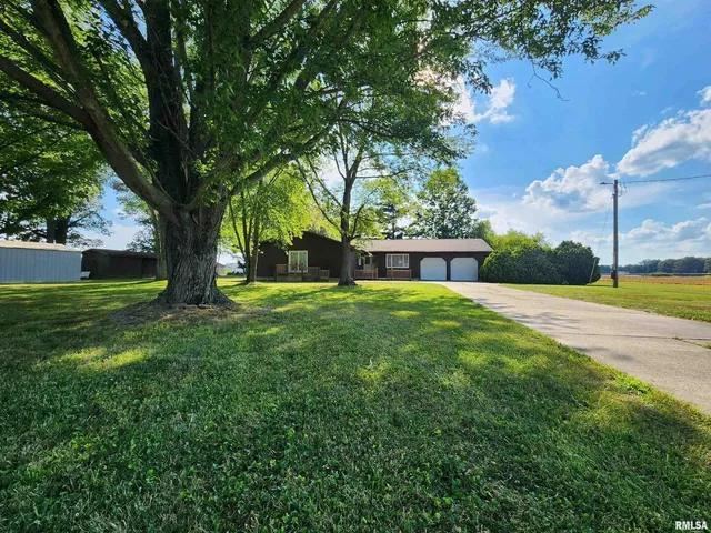 $229,900 | 10107 Sugar Creek Road, Benton, IL 62812