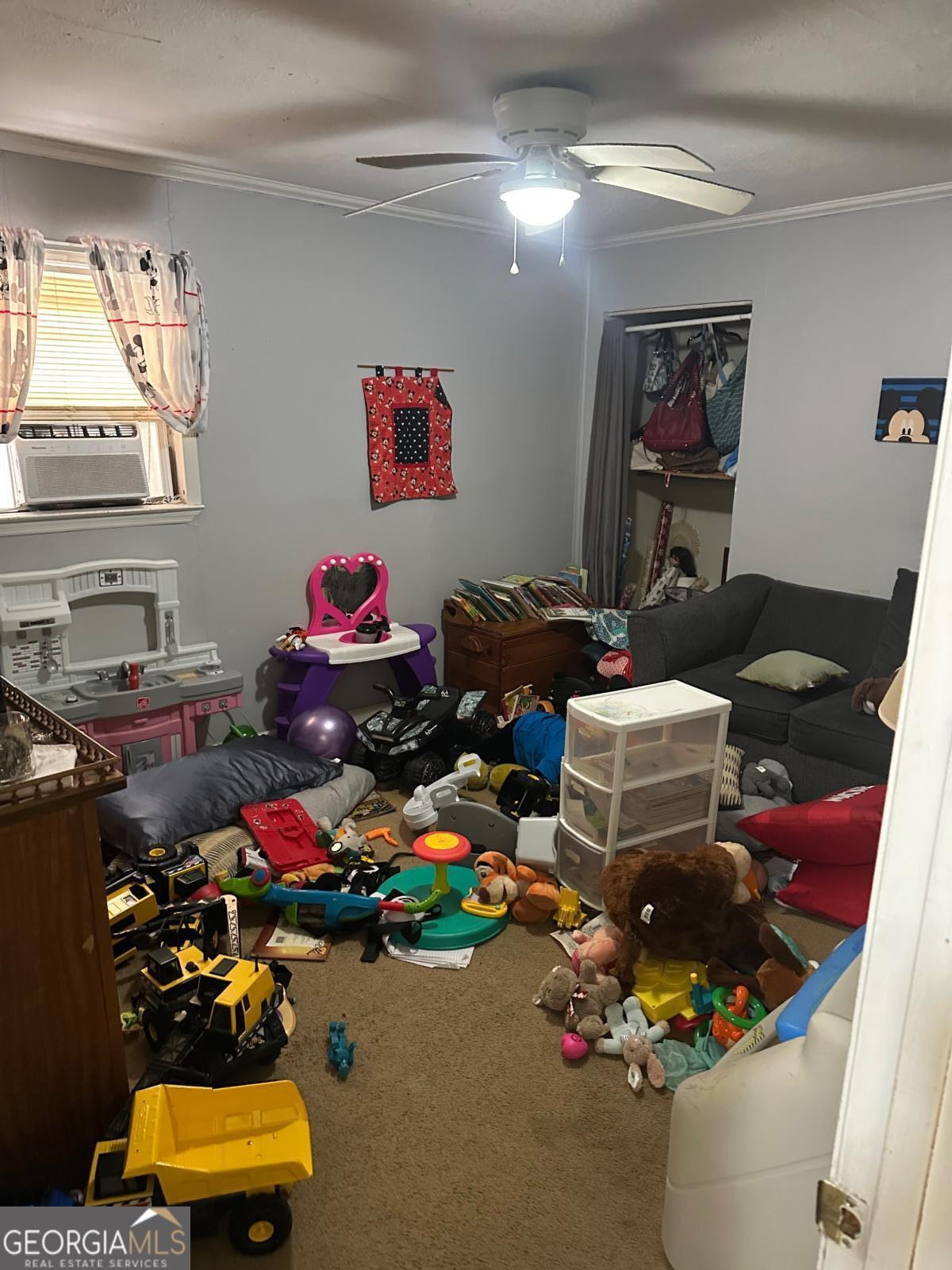 160 Macon Road McIntyre, GA 31054 - Photo 9 of 22 a room with toys and toys