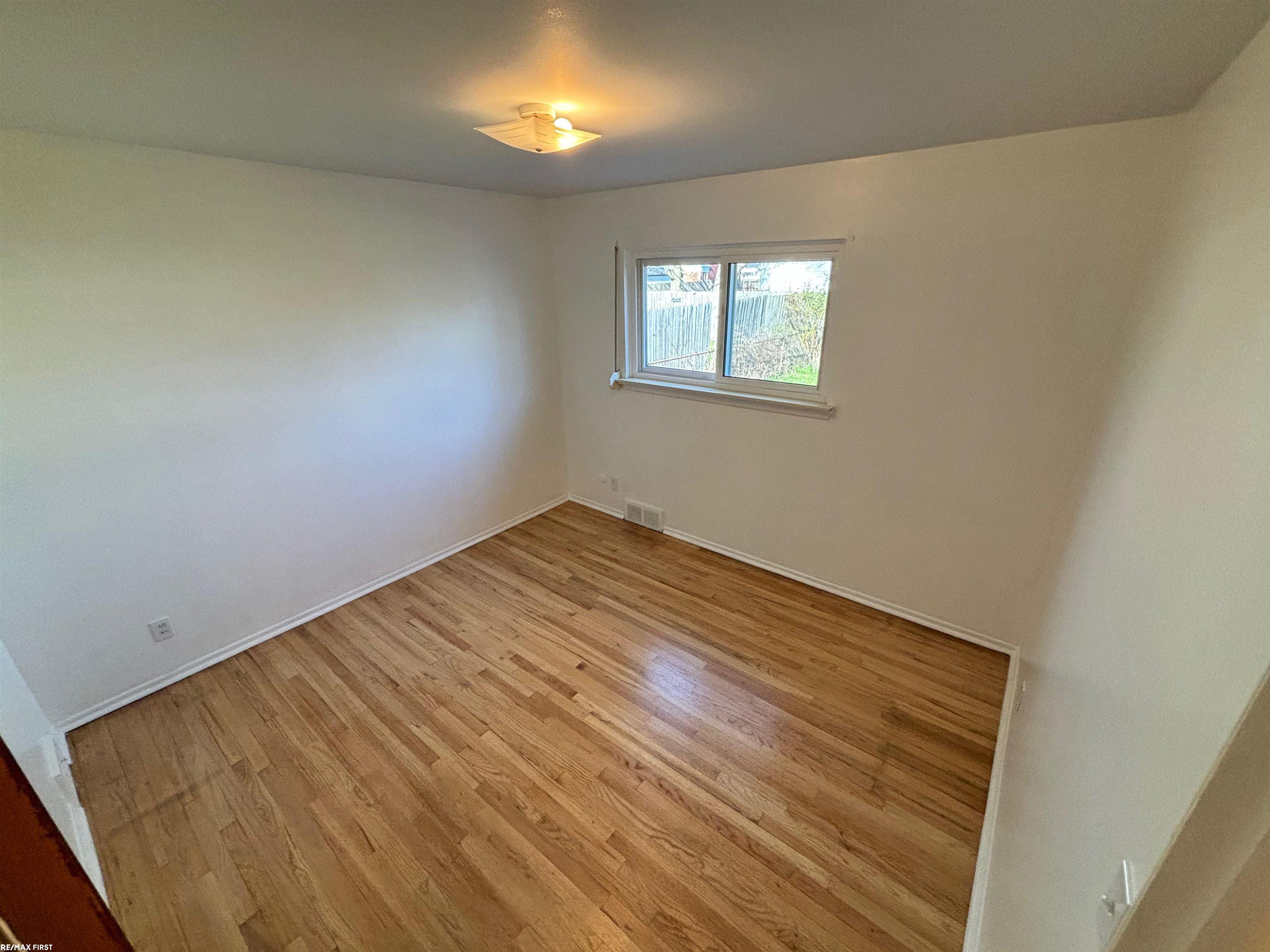 25002 Rubin Road Warren, MI 48089 - Photo 15 of 30
