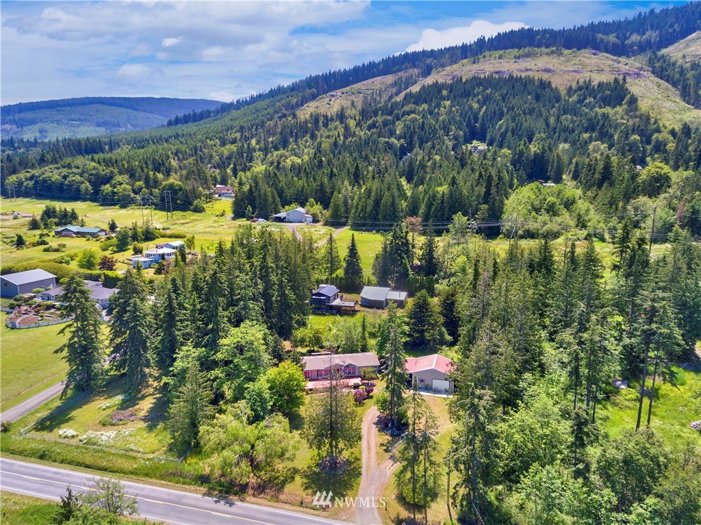 2713 Happy Valley Road Sequim, WA 98382 - Photo 2 of 25