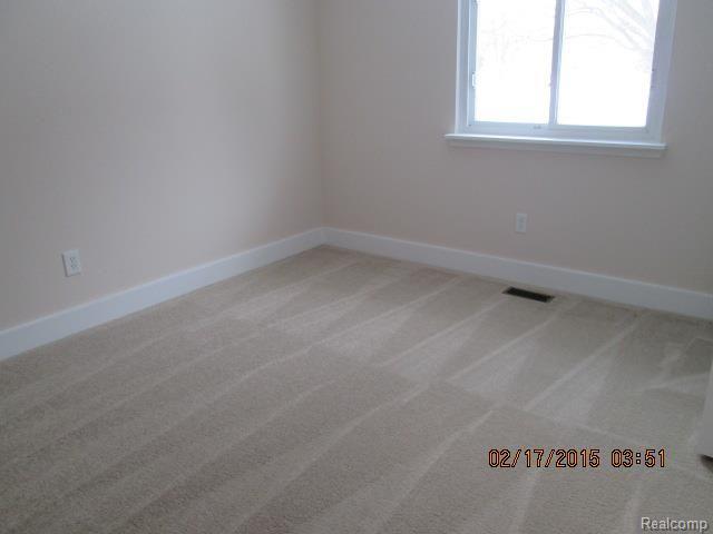 3051 Eastern Avenue Rochester, MI 48307 - Photo 18 of 30 IMG_4016.jpg