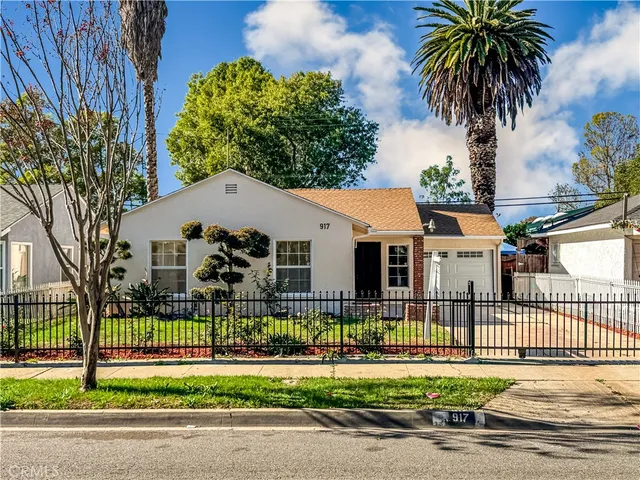$729,900 | 917 South Aprilia Avenue, Compton, CA 90220