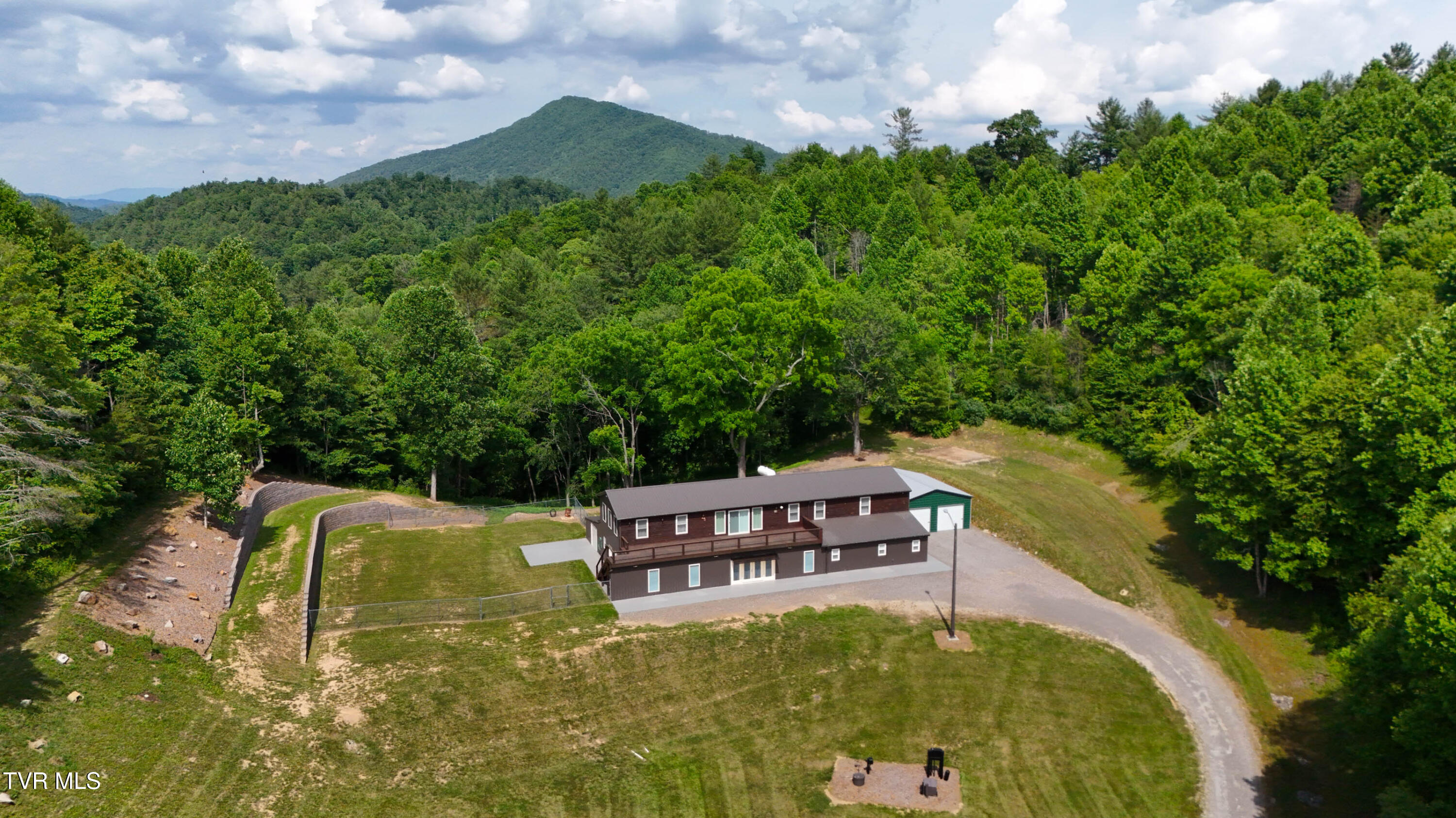 4125 Pine Orchard Road Butler, TN 37640 - Photo 4 of 86 4125 Pine Orchard Rd Drone LC-8