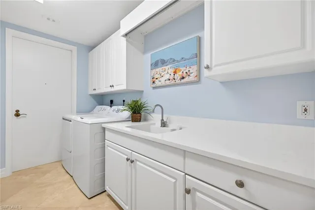 $2,395,000 | 295 Grande Way, Unit 901, Naples, FL 34110