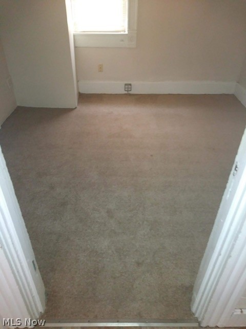 3141 Fulton Road Cleveland, OH 44109 - Photo 25 of 35
