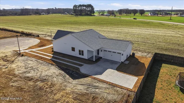 $327,400 | 126 Mason Street, Princeton, NC 27569