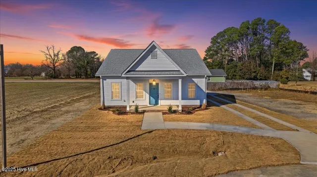 $327,400 | 126 Mason Street, Princeton, NC 27569