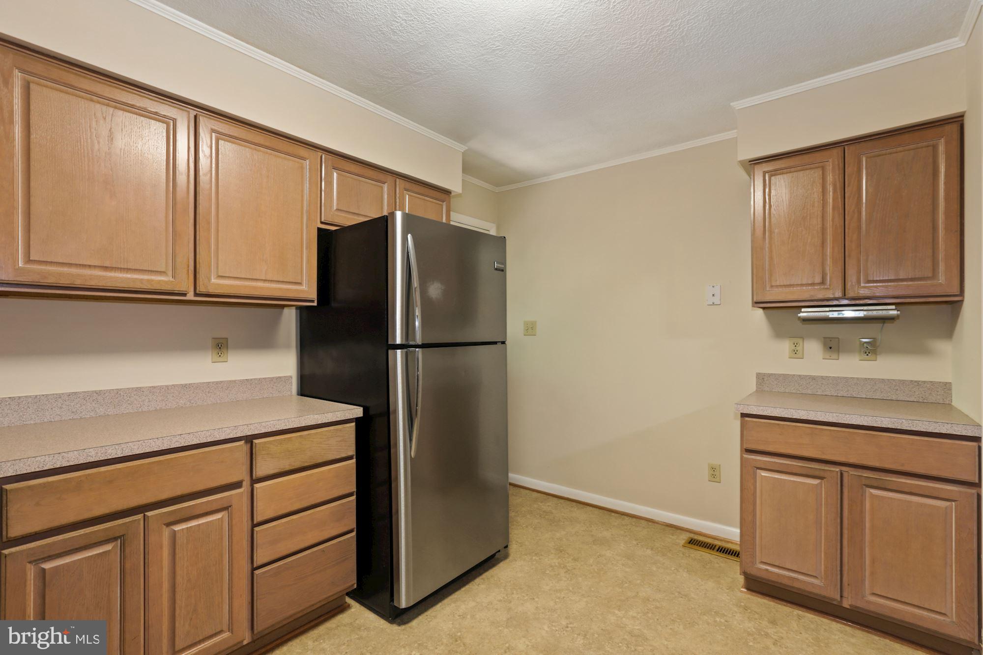 7202 Ridgeway Drive Manassas, VA 20112 - Photo 14 of 36 Gallery Image 14