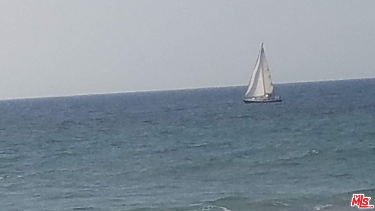 849 Pine Avenue Long Beach, CA 90813 - Photo 37 of 39 a view of a room with wooden floor