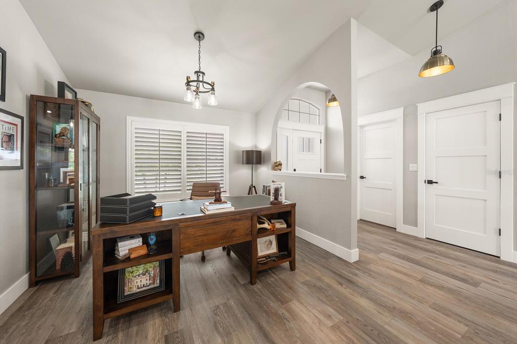 668 Mehlenbacher Road Clearwater, FL 33756 - Photo 24 of 69