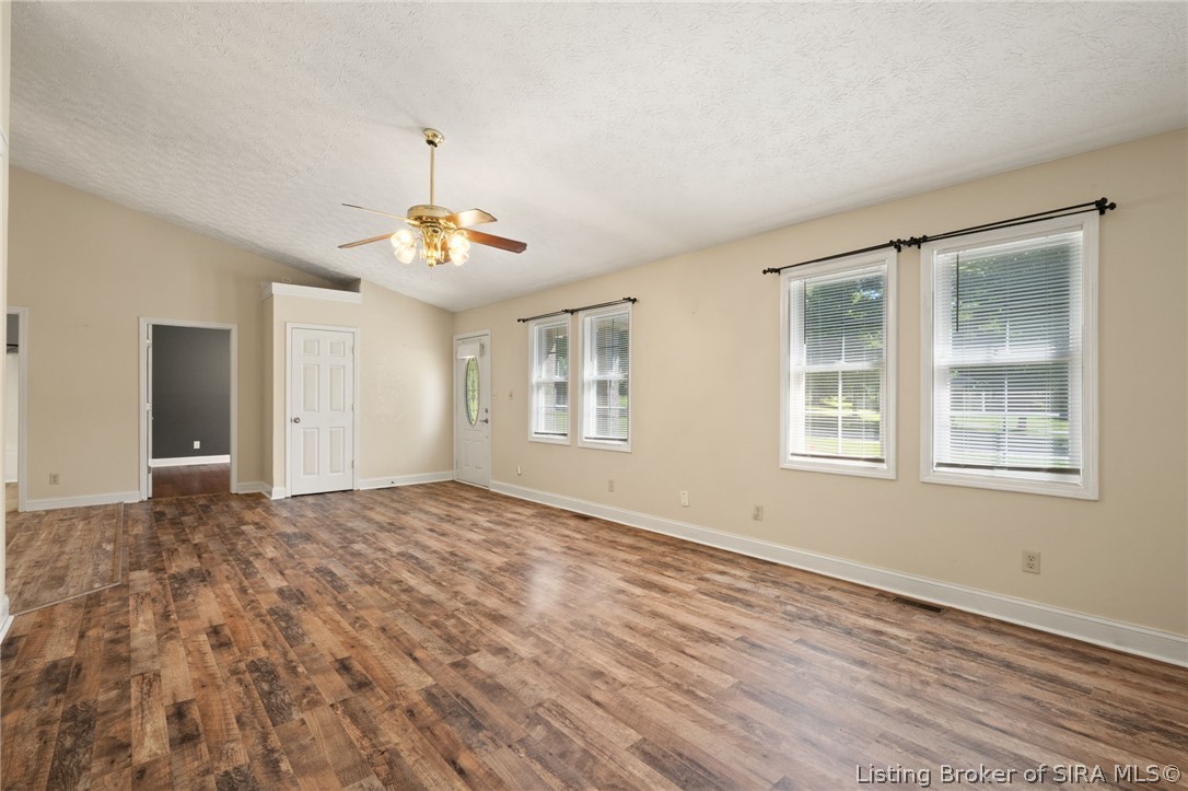 2511 Alonzo Smith Road Georgetown, IN 47122 - Photo 15 of 38