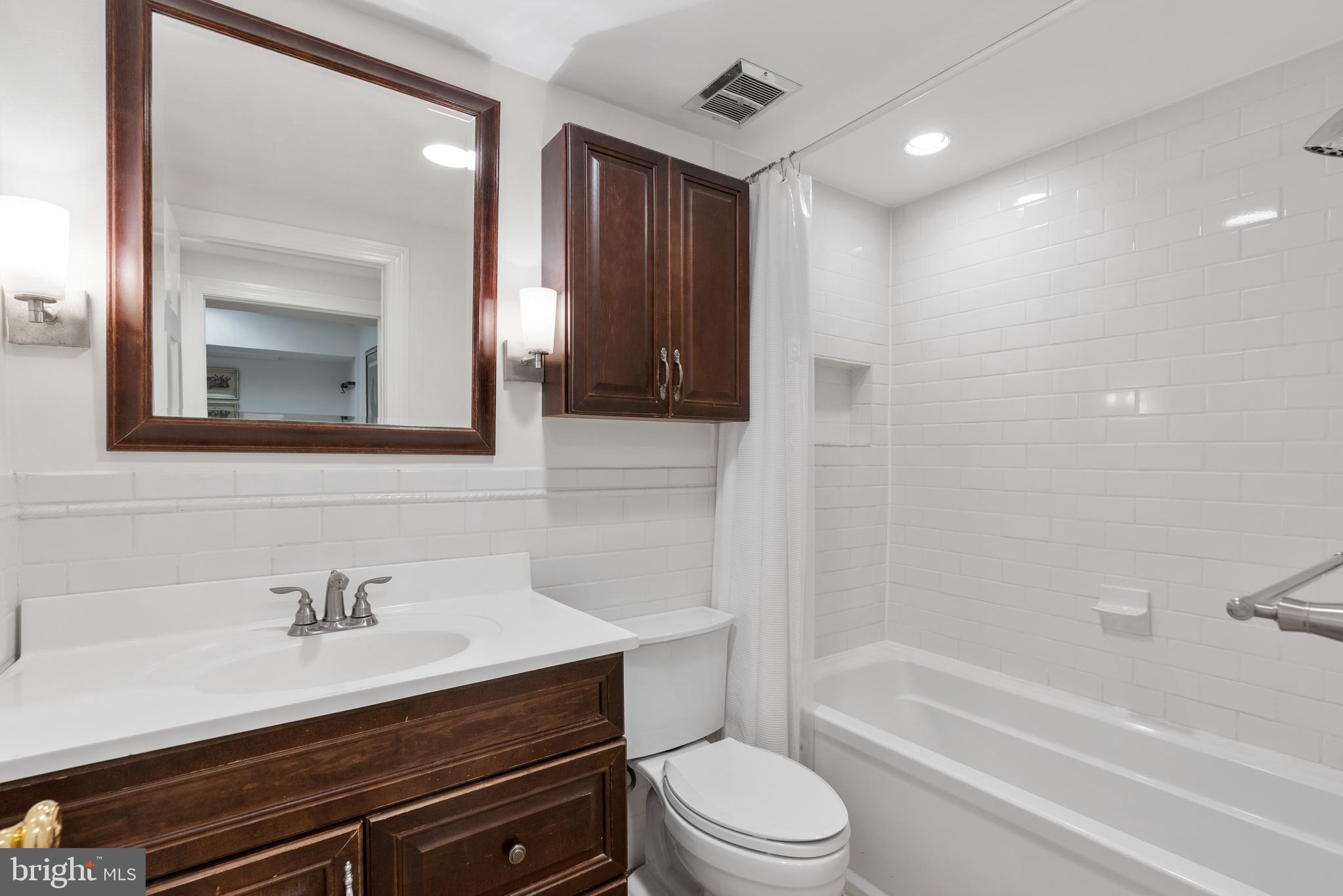 2428 Tracy Place Northwest Washington, DC 20008 - Photo 38 of 49