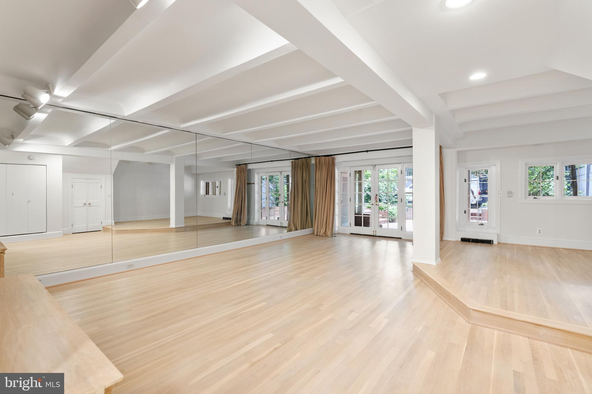 2428 Tracy Place Northwest Washington, DC 20008 - Photo 39 of 49