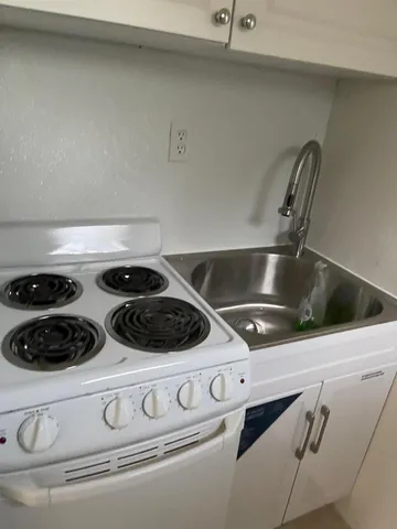 a close view of stove top oven