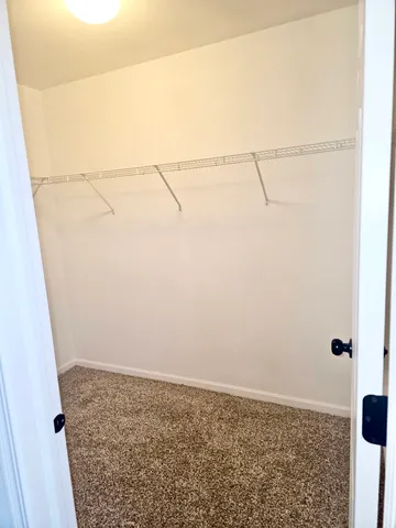 $337,900 | 911 Bluebell Circle, Joliet, IL 60431