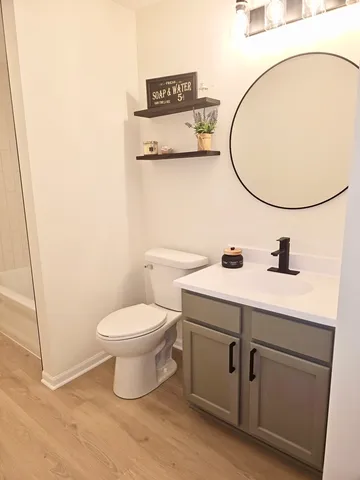 $337,900 | 911 Bluebell Circle, Joliet, IL 60431