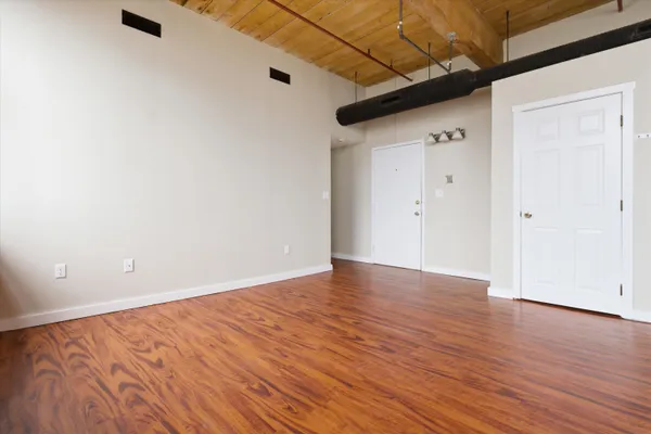 $250,000 | 470 Silver Street, Unit 222, Manchester, NH 03103