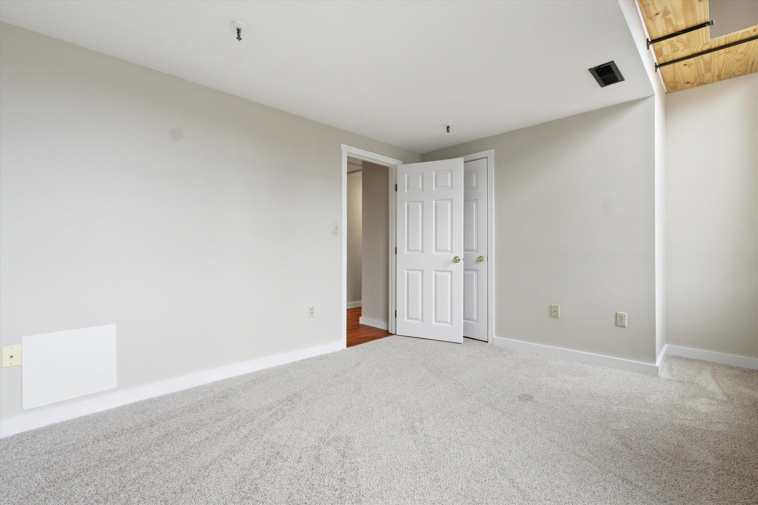 470 Silver Street, Unit 222 Manchester, NH 03103 - Photo 15 of 26