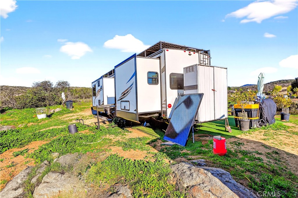 38950 Hoss Street Temecula, CA 92592 - Photo 13 of 40