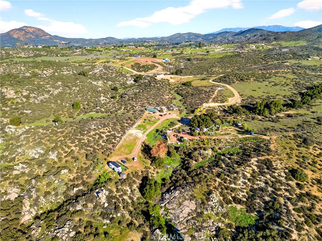 38950 Hoss Street Temecula, CA 92592 - Photo 34 of 40