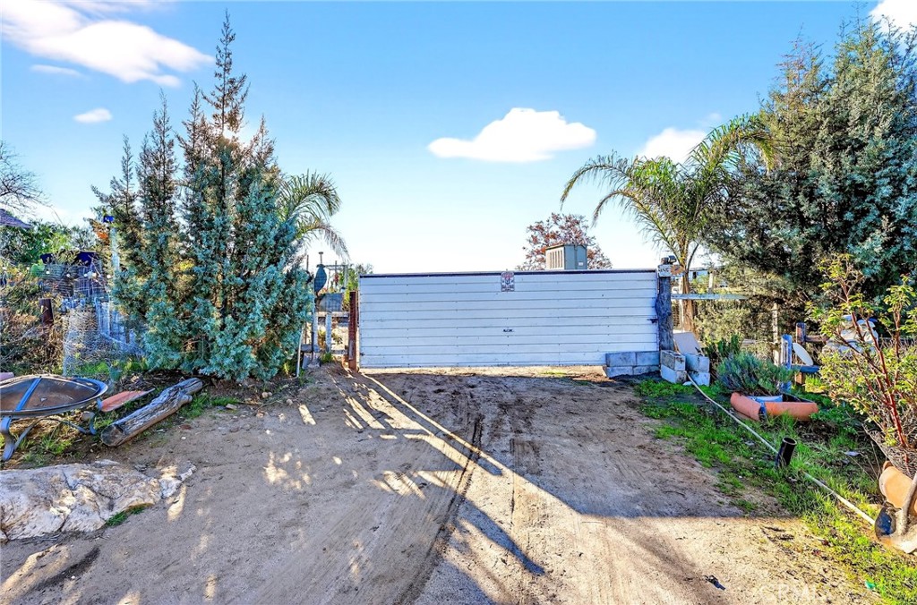 38950 Hoss Street Temecula, CA 92592 - Photo 7 of 40