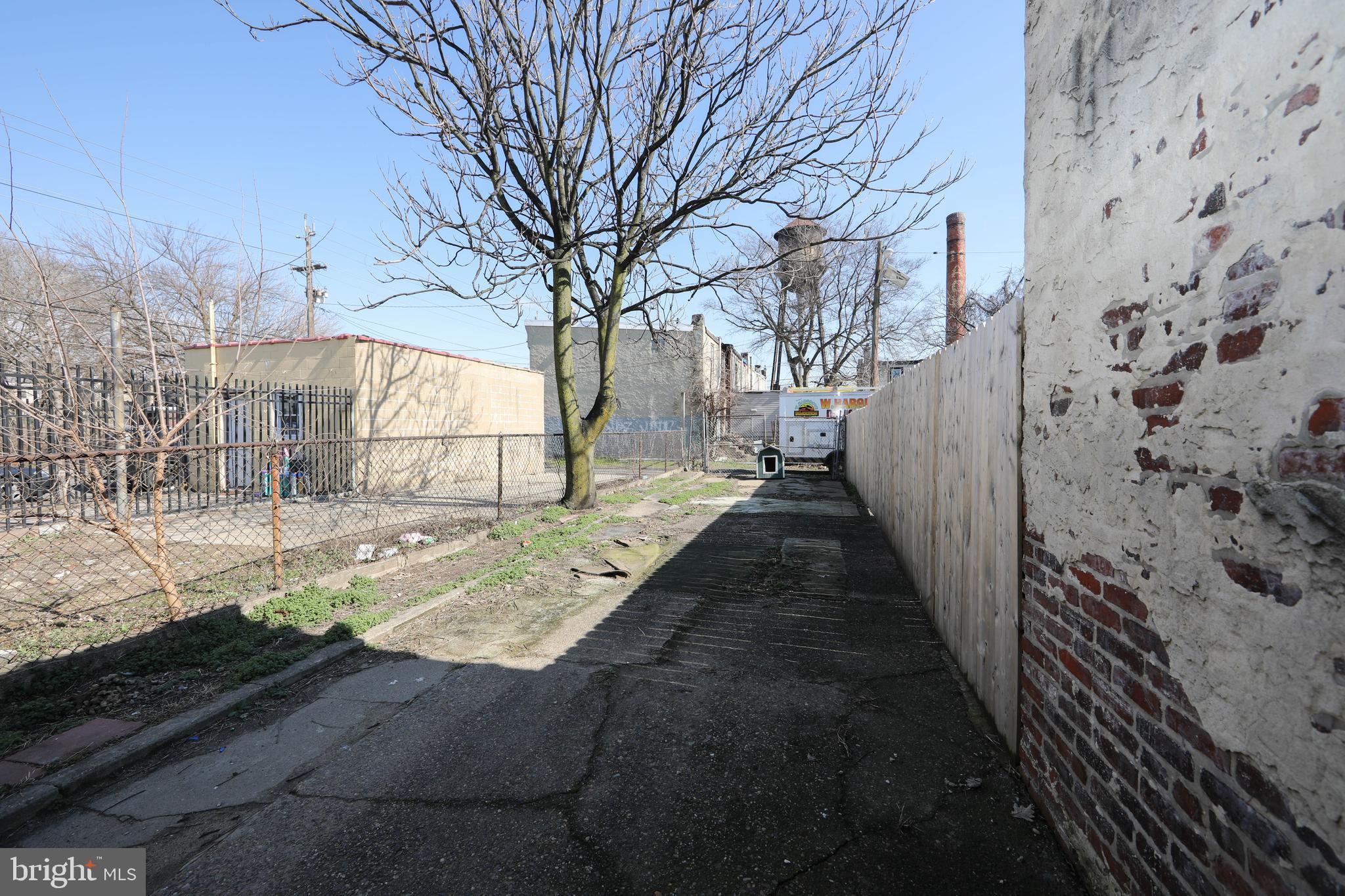 2004 Broadway Camden, NJ 08104 - Photo 27 of 29