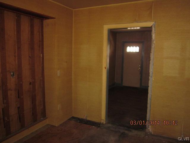 27 South Front Street Coplay, PA 18037 - Photo 7 of 13 Gallery Image 7