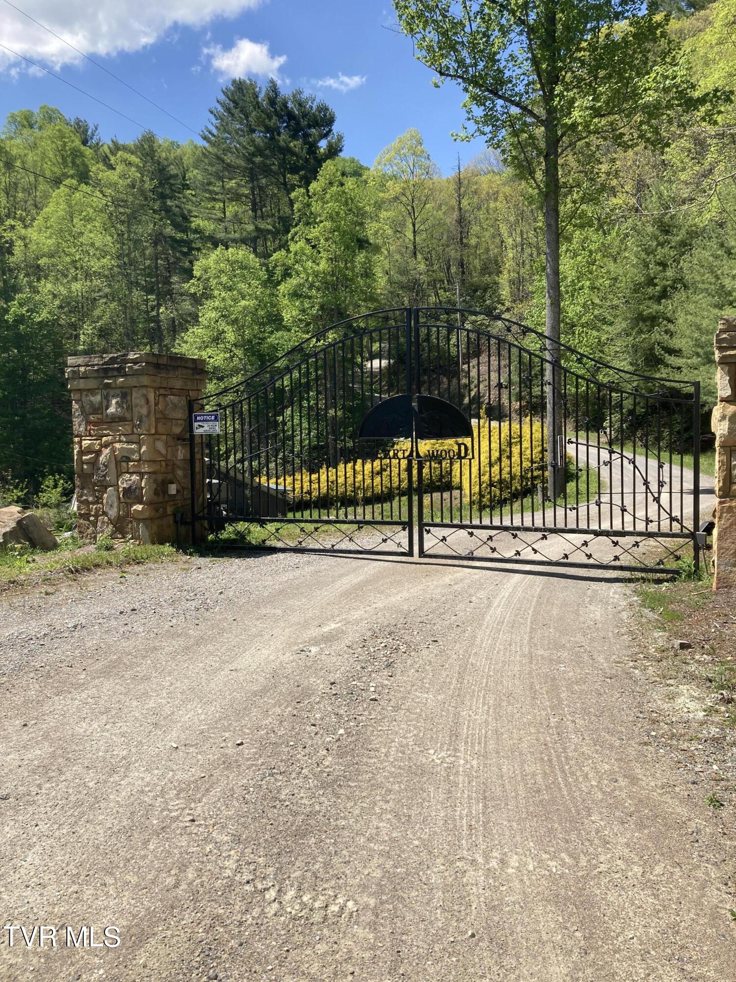 1008 Locust Lane, Unit 38 Butler, TN 37640 - Photo 1 of 12 Heartwood Gate entry