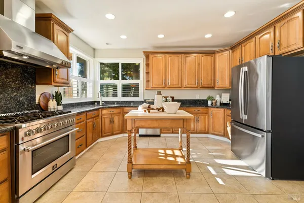 $1,350,000 | 240 Hidden Valley Lane, Vacaville, CA 95688