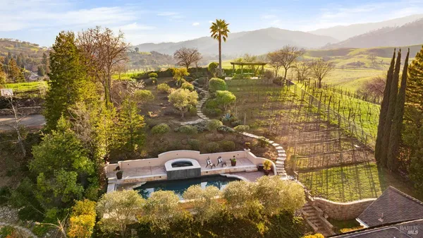 $1,350,000 | 240 Hidden Valley Lane, Vacaville, CA 95688