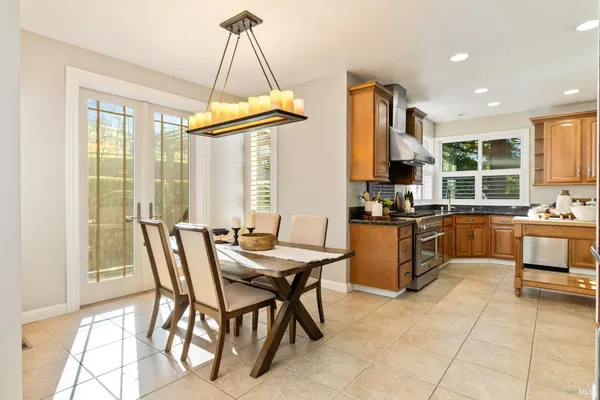$1,350,000 | 240 Hidden Valley Lane, Vacaville, CA 95688