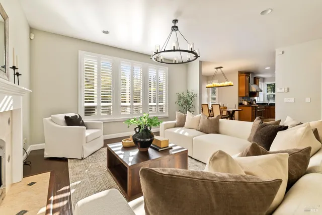 $1,395,000 | 240 Hidden Valley Lane, Vacaville, CA 95688