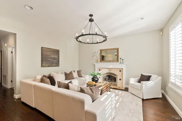 $1,395,000 | 240 Hidden Valley Lane, Vacaville, CA 95688