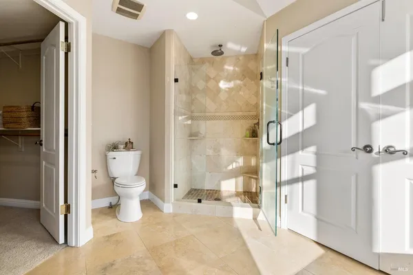 $1,350,000 | 240 Hidden Valley Lane, Vacaville, CA 95688