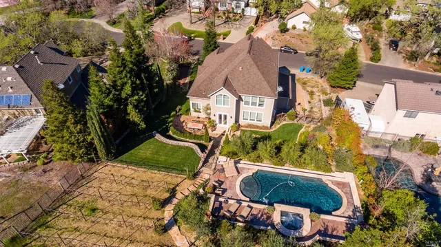 $1,395,000 | 240 Hidden Valley Lane, Vacaville, CA 95688