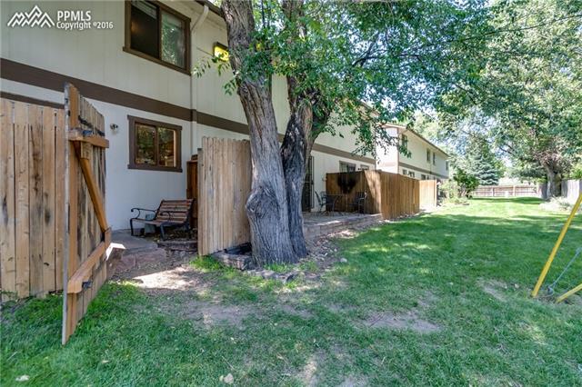 757 Alexander Road, Unit B Colorado Springs, CO 80909 - Photo 18 of 19 Gallery Image 18