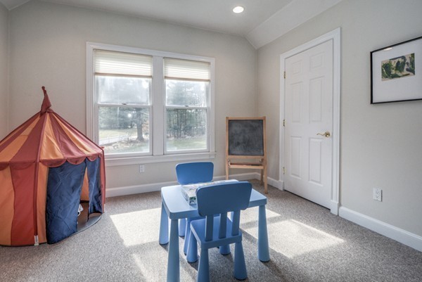 157 Mossman Road Sudbury, MA 01776 - Photo 24 of 30 Gallery Image 24