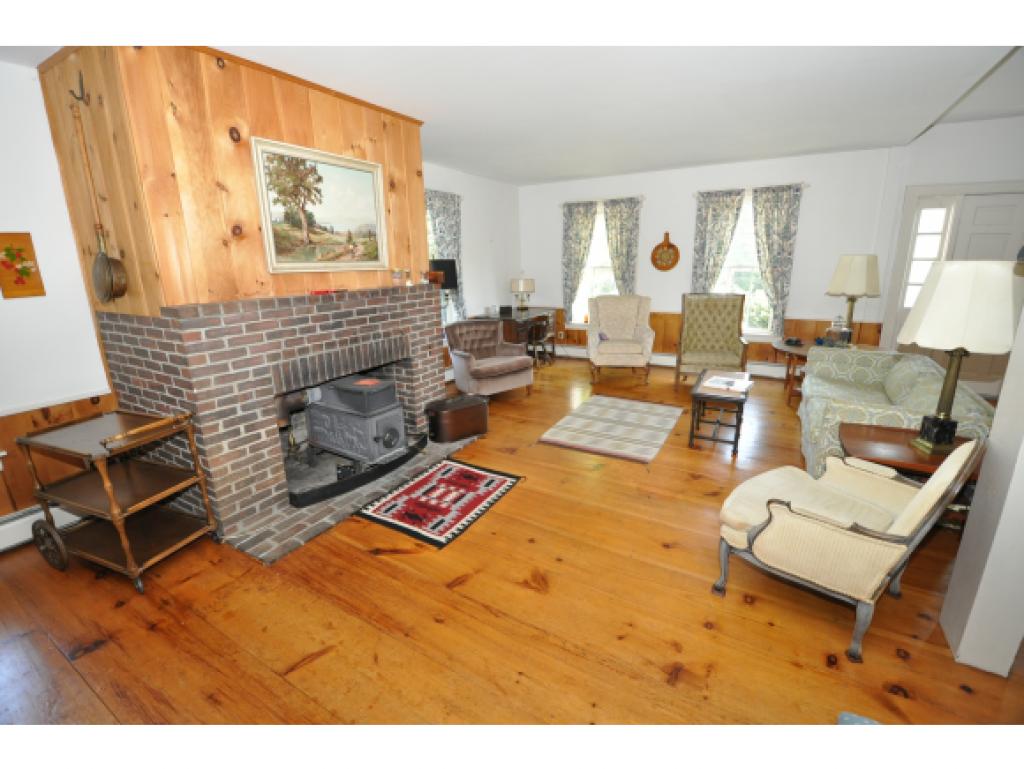 157 New Boston Road Bedford, NH 03110 - Photo 6 of 25 Gallery Image 6