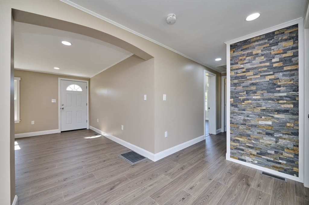 1 Meeting House Road Taunton, MA 02780 - Photo 23 of 28 Gallery Image 23