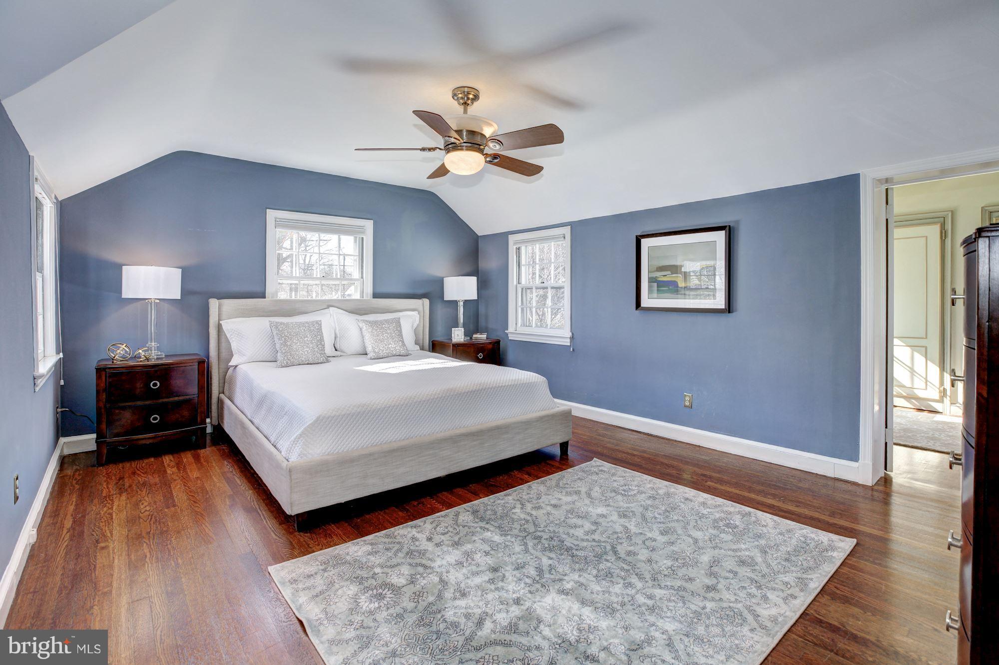 5317 Wriley Road Bethesda, MD 20816 - Photo 20 of 30 Bath (Master)