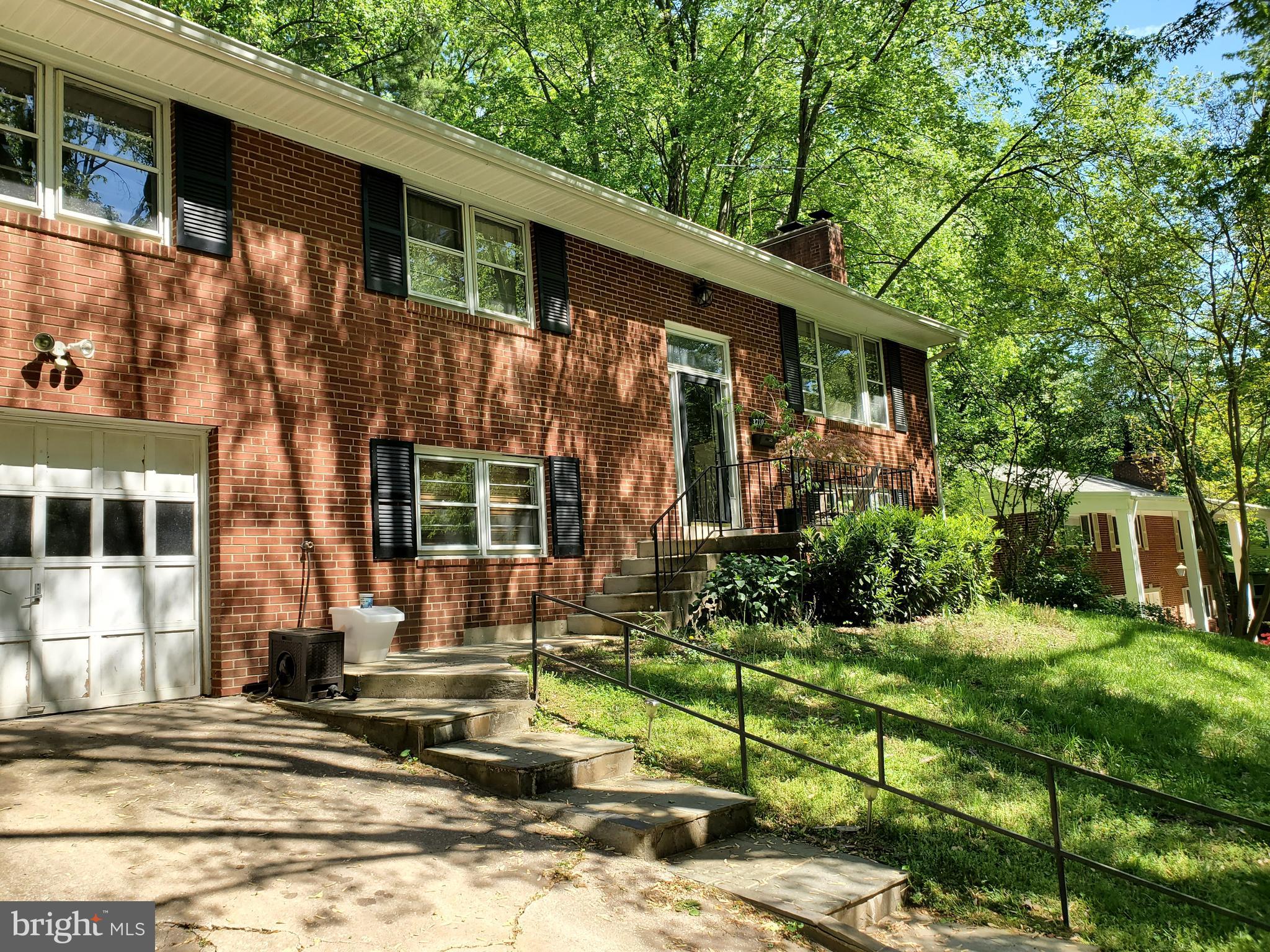 3719 Military Road Arlington, VA 22207 - Photo 2 of 19