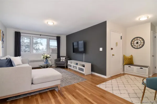 $2,900 | 140 North Broadway, Unit C4, Irvington, NY 10533