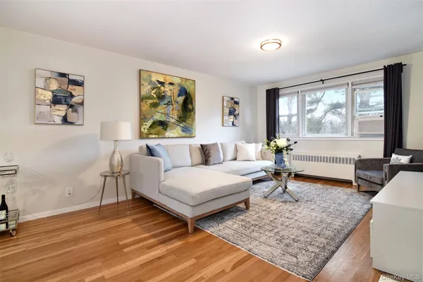 $2,900 | 140 North Broadway, Unit C4, Irvington, NY 10533